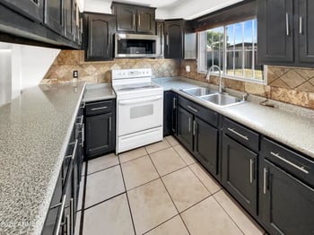 2002 58th Ave, Phoenix, AZ 85035