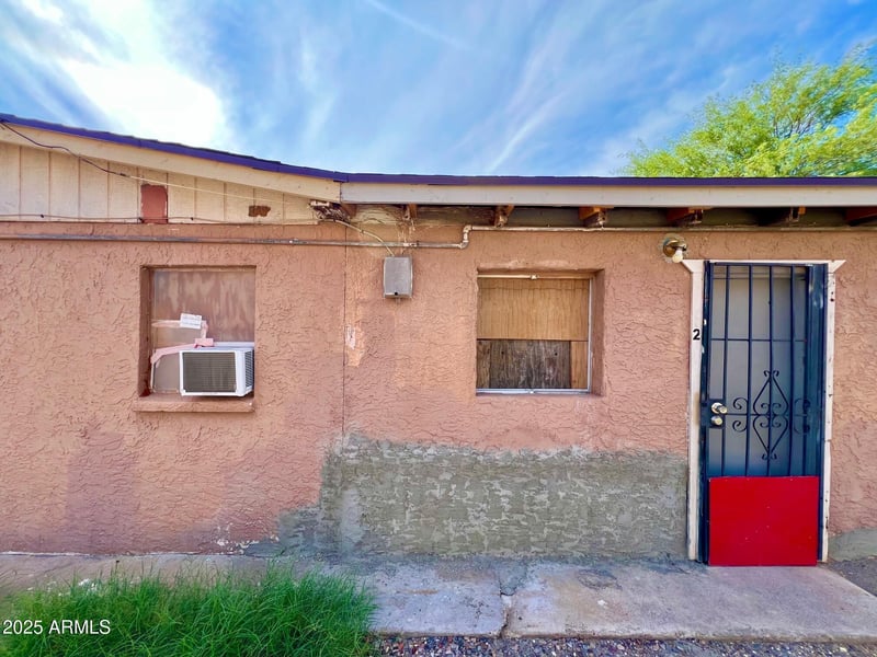 2002 Lawrence Rd, Phoenix, AZ 85015
