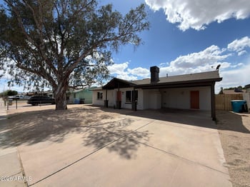 2002 54th Ln, Phoenix, AZ 85035