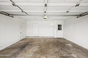 2002 W Bluefield Ave, Phoenix, AZ 85023