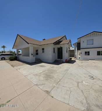 2002 Jefferson St, Phoenix, AZ 85009