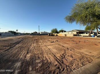 2002 Whitton Ave #32, Phoenix, AZ 85016