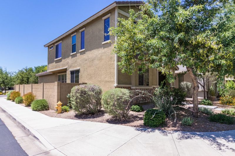 20020 N 49 Dr, Glendale, AZ 85308