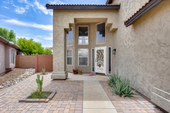 20021 38th Ln, Glendale, AZ 85308