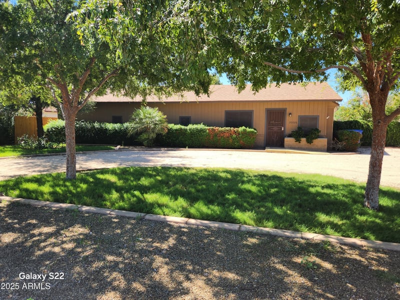 20026 27th Pl, Phoenix, AZ 85050