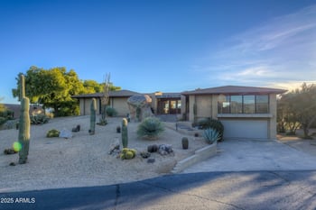 2003 E Smoketree Dr, Carefree, AZ 85377