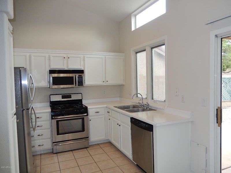 20031 N 33rd St, Phoenix, AZ 85050