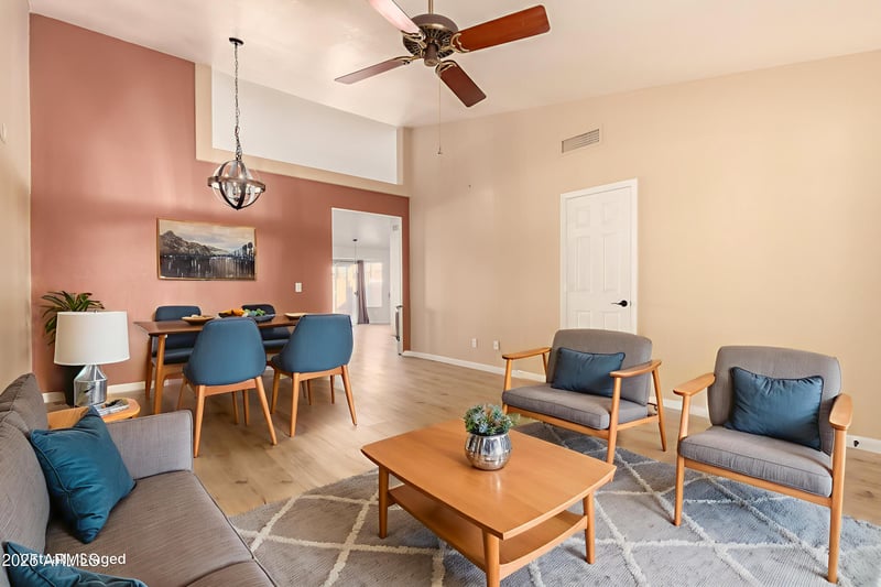 20037 110th Ln, Sun City, AZ 85373