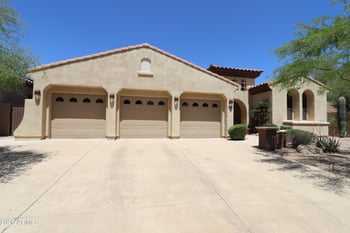 2004 Calle De Las Estrellas Dr, Phoenix, AZ 85085