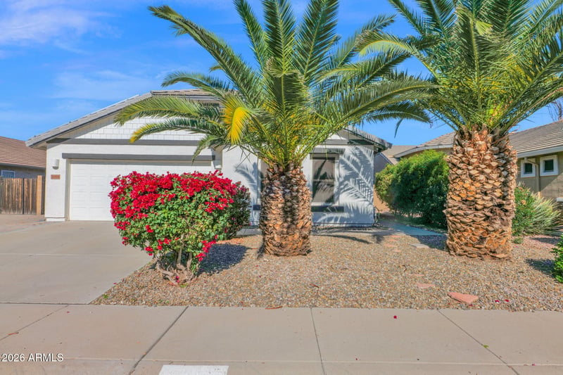 2004 Half Moon Cir, San Tan Valley, AZ 85144