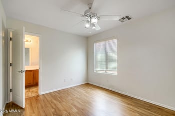 20041 N 49th Dr, Glendale, AZ 85308