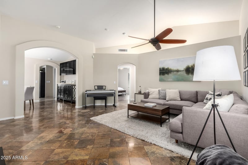 20044 30th Pl, Phoenix, AZ 85050