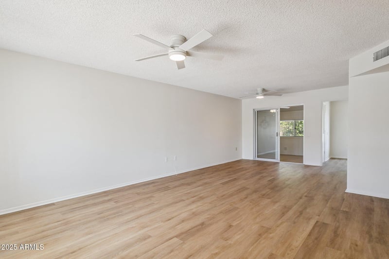 20046 Welk Dr, Sun City, AZ 85373