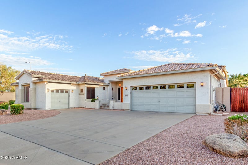 2005 Longhorn Dr, Chandler, AZ 85286