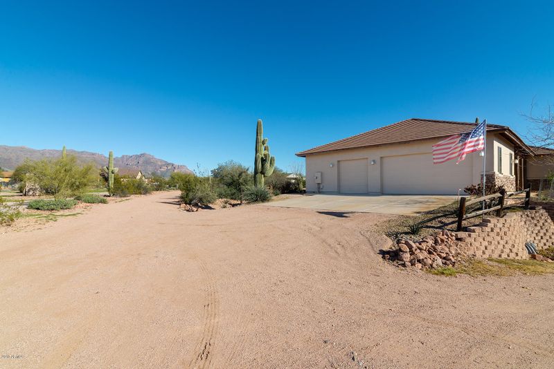 2005 S Val Vista Rd, Apache Junction, AZ 85119