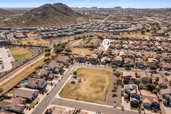 2006 Gold Dust Ave, San Tan Valley, AZ 85144