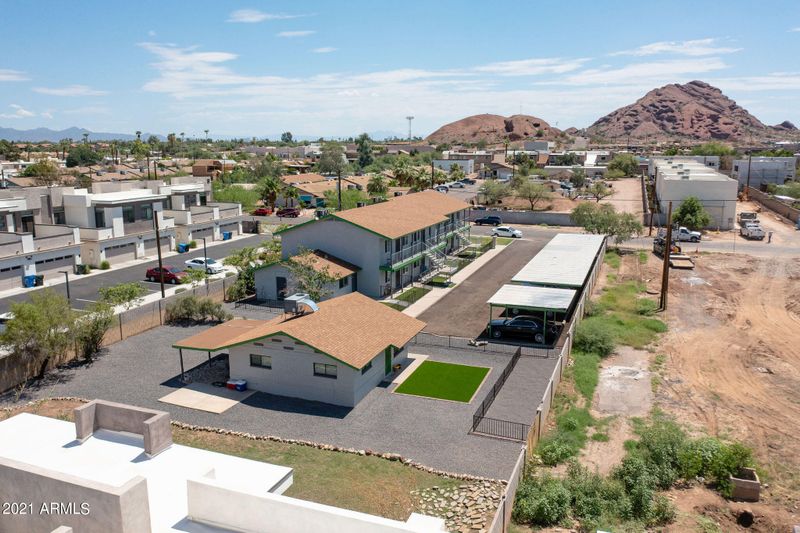 2006 N 51st St, Phoenix, AZ 85008