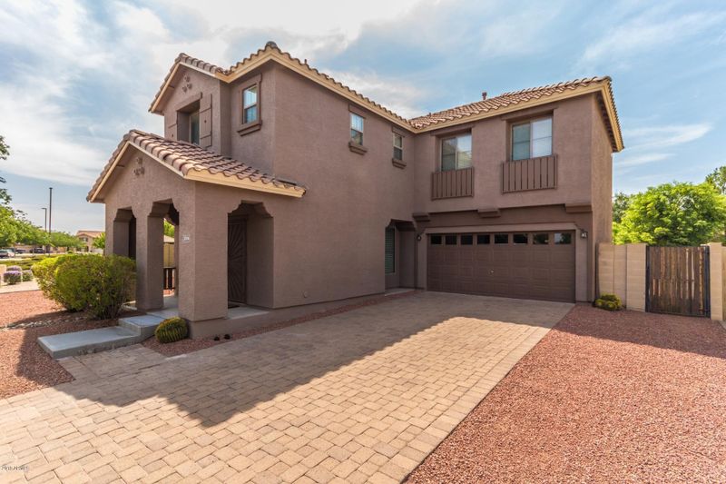 2006 S Starling Dr, Gilbert, AZ 85295