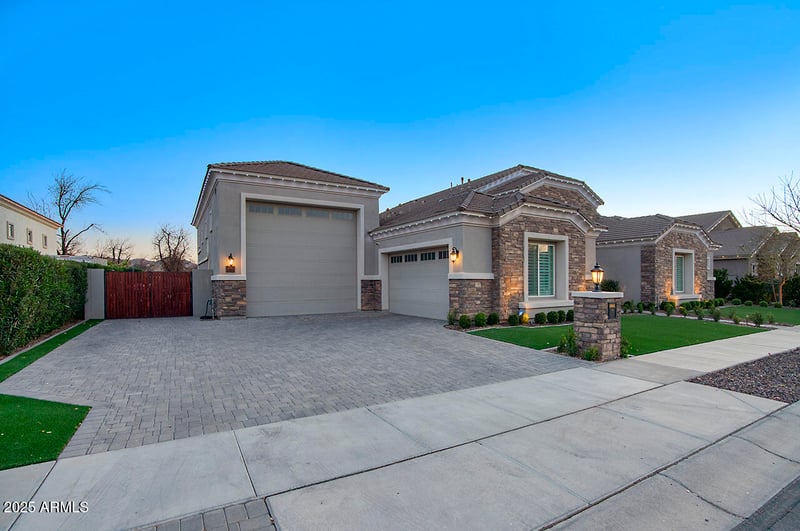 20061 Cherrywood Ct, Queen Creek, AZ 85142