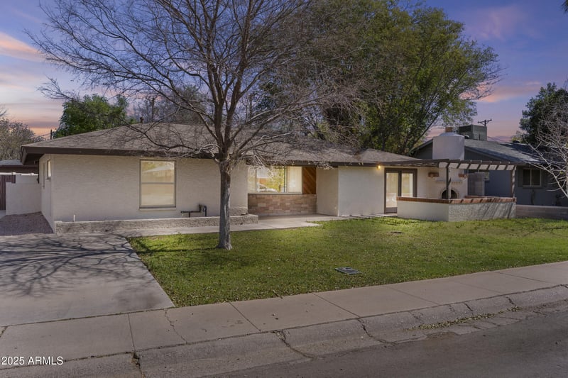 2007 El Camino Dr, Tempe, AZ 85282