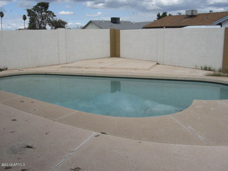 2007 N 56th Dr, Phoenix, AZ 85035