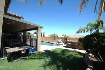 2008 Nadine Way, Phoenix, AZ 85085