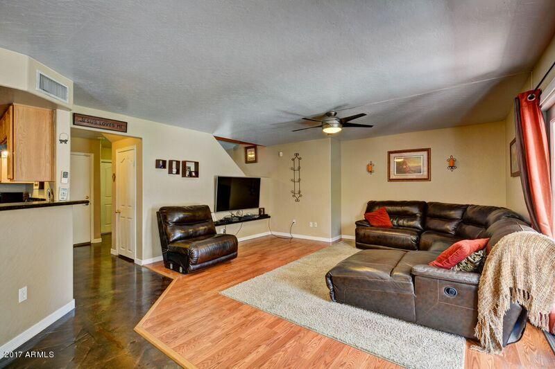 2009 E Wahalla Ln, Phoenix, AZ 85024