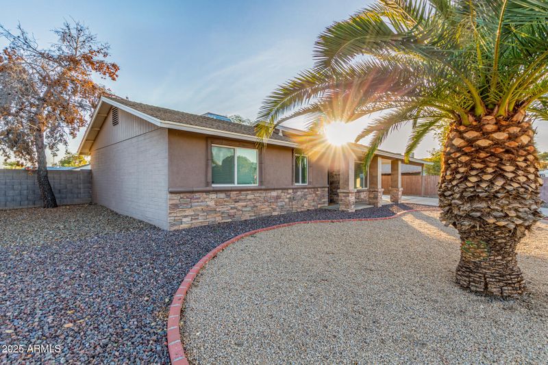 2009 W Greenbriar Dr, Phoenix, AZ 85023