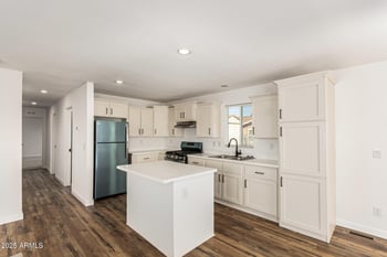 201 91st St, Mesa, AZ 85208