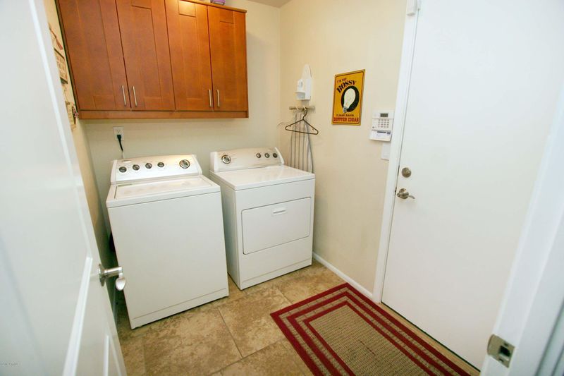 201 E El Caminito Dr, Phoenix, AZ 85020