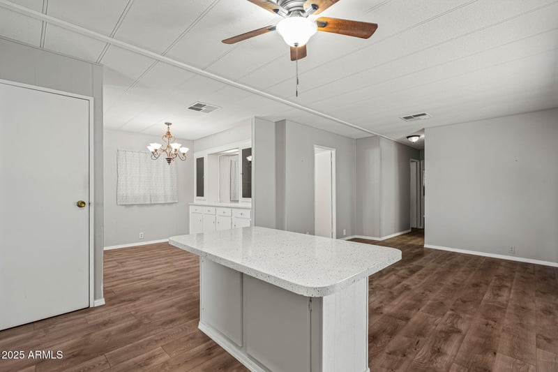 201 Greenfield Rd #207, Mesa, AZ 85206