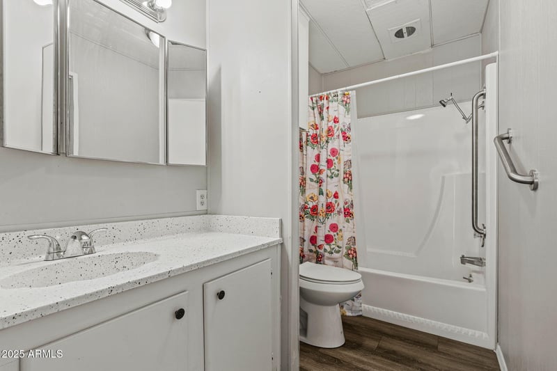 201 Greenfield Rd #207, Mesa, AZ 85206