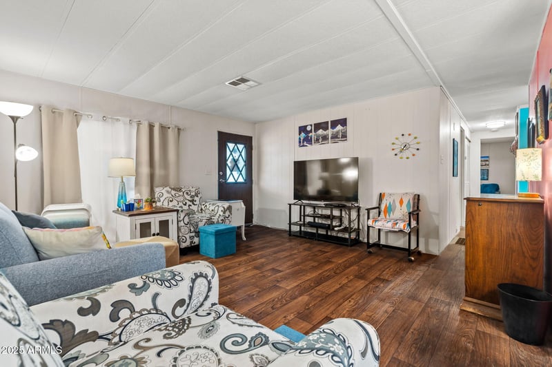 201 Greenfield Rd #330, Mesa, AZ 85206