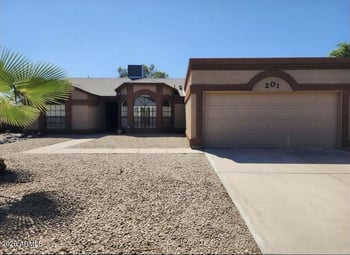 201 Michelle Dr, Phoenix, AZ 85023