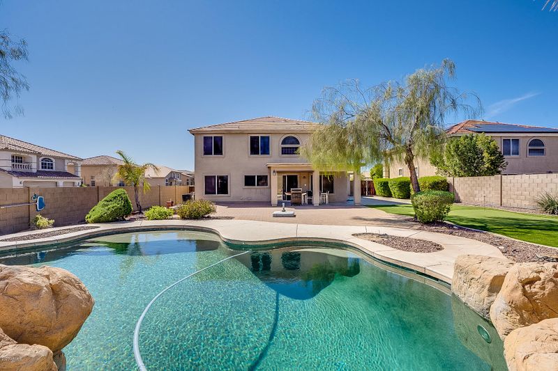 201 S 221st Dr, Buckeye, AZ 85326