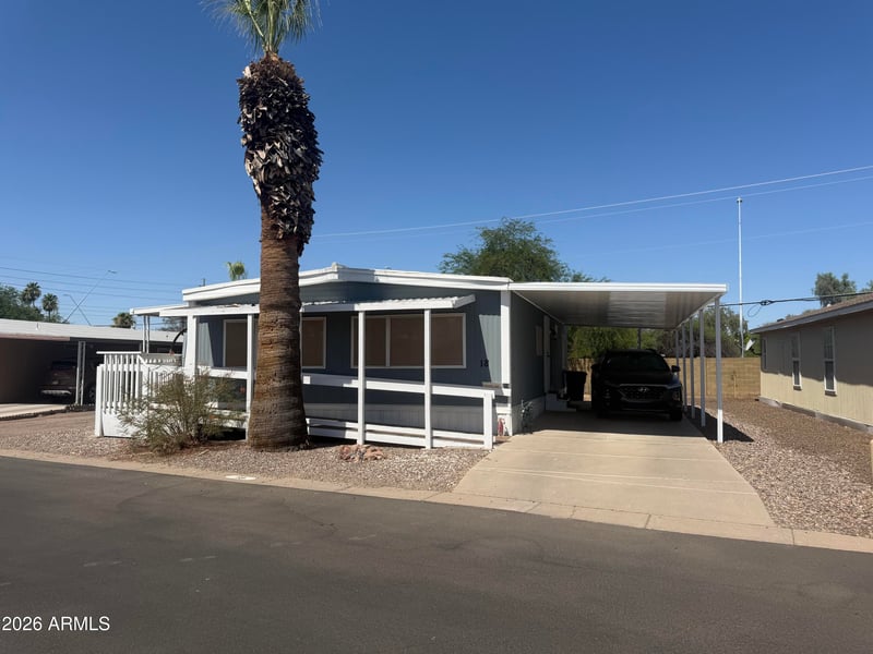 201 S Greenfield Rd #18, Mesa, AZ 85206
