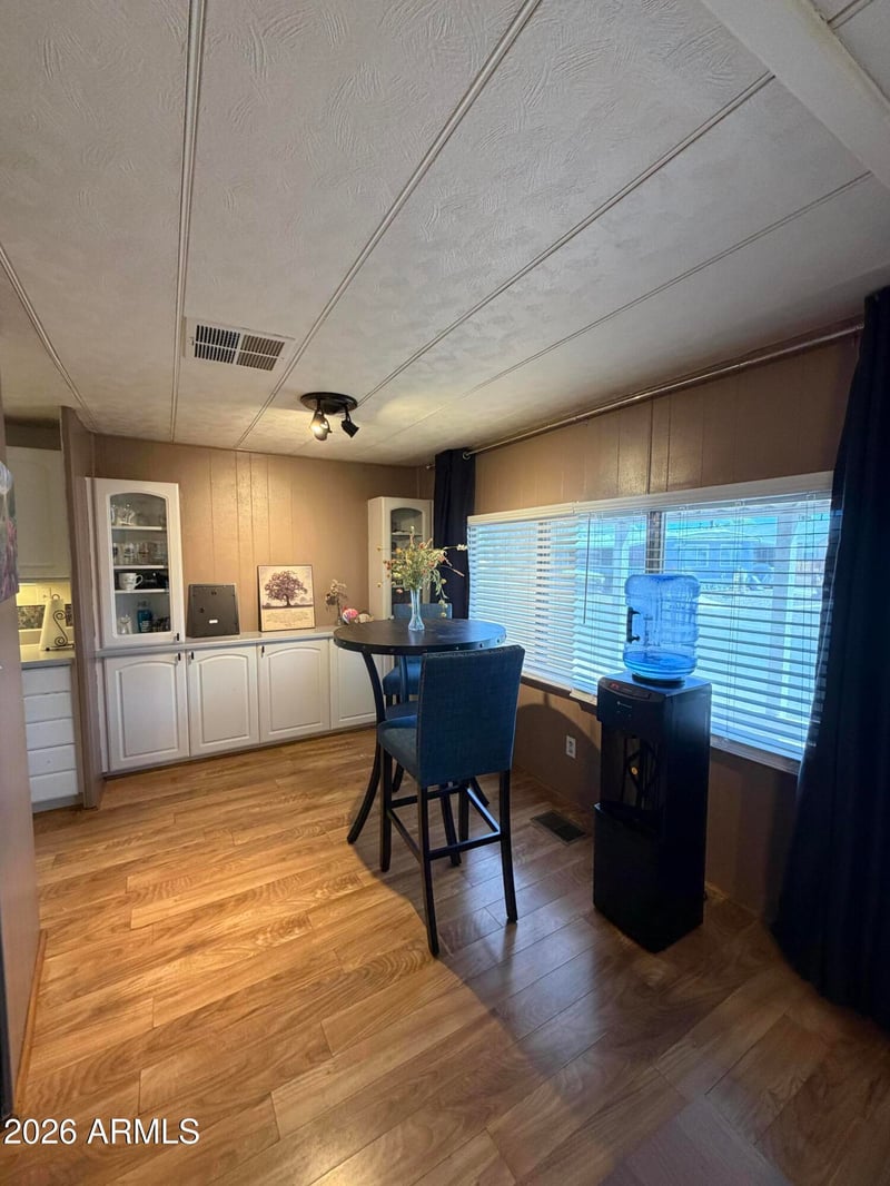 201 S Greenfield Rd #18, Mesa, AZ 85206