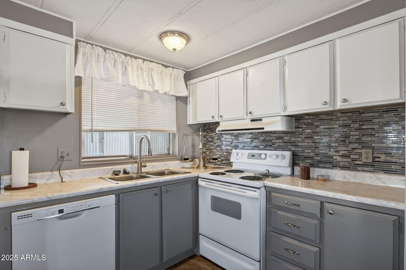 201 Greenfield Rd #310, Mesa, AZ 85206