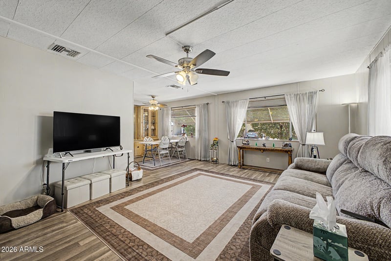 201 S Greenfield Rd #60, Mesa, AZ 85206