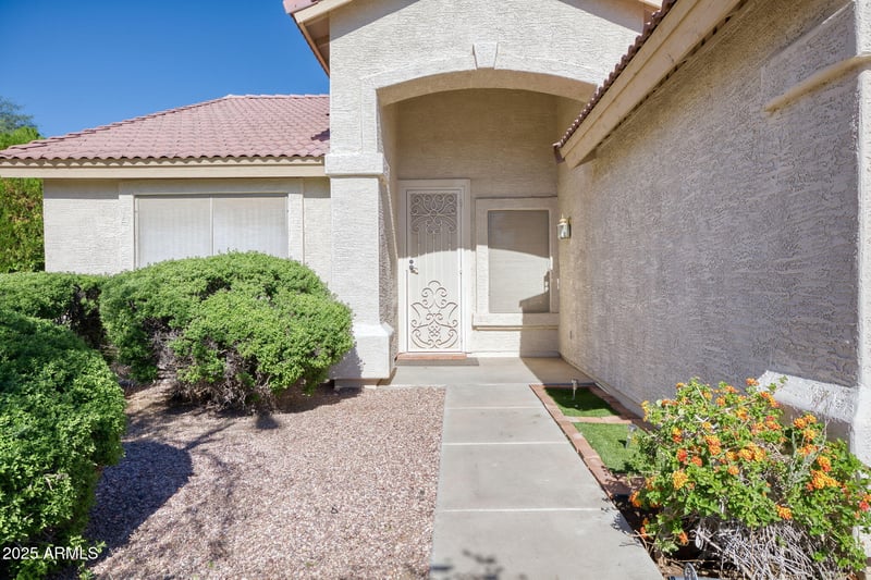 2010 80th Ln, Phoenix, AZ 85043