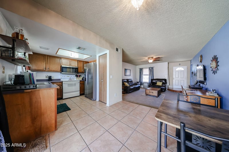 2010 Butler St, Chandler, AZ 85225