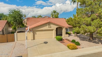 2010 Sheena Dr, Phoenix, AZ 85022