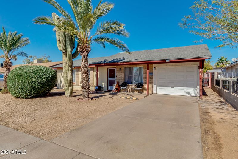 2010 W Windrose Dr, Phoenix, AZ 85029