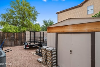 2011 Branham Ln, Phoenix, AZ 85041