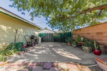 2011 Cambridge Ave, Phoenix, AZ 85009