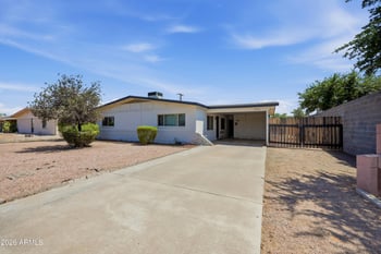 2011 Bramble Ave, Mesa, AZ 85204