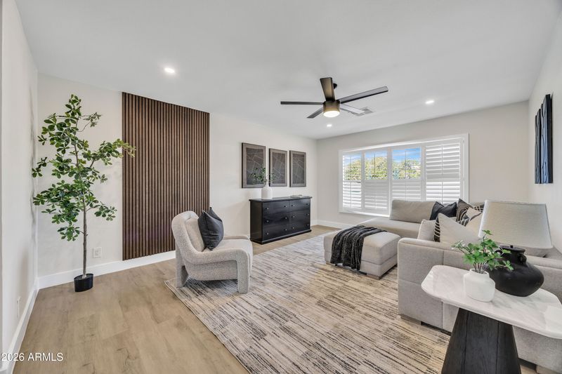 2011 E Gary Cir, Mesa, AZ 85213