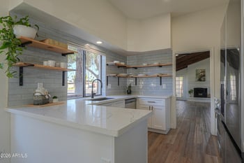 2011 Nopal Ave, Mesa, AZ 85202