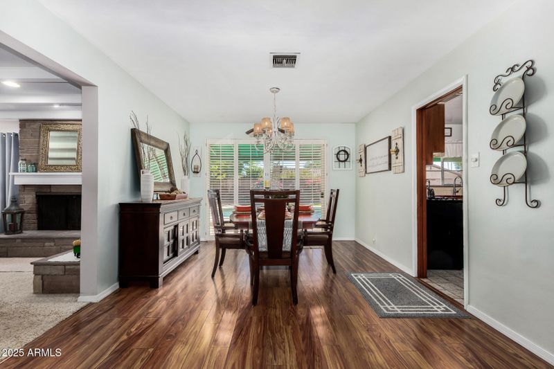 2011 W Cambridge Ave, Phoenix, AZ 85009