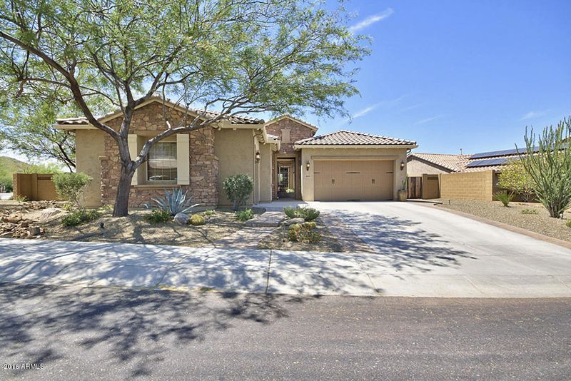 2011 W Chimney Rock Rd, Phoenix, AZ 85085